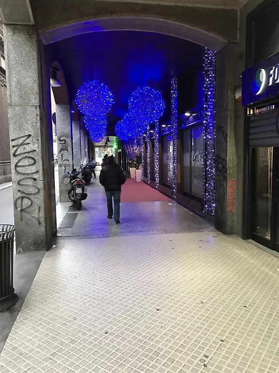 Kibilu - Via Falcone - City Centre - Duomo Milano 0*,  Italien